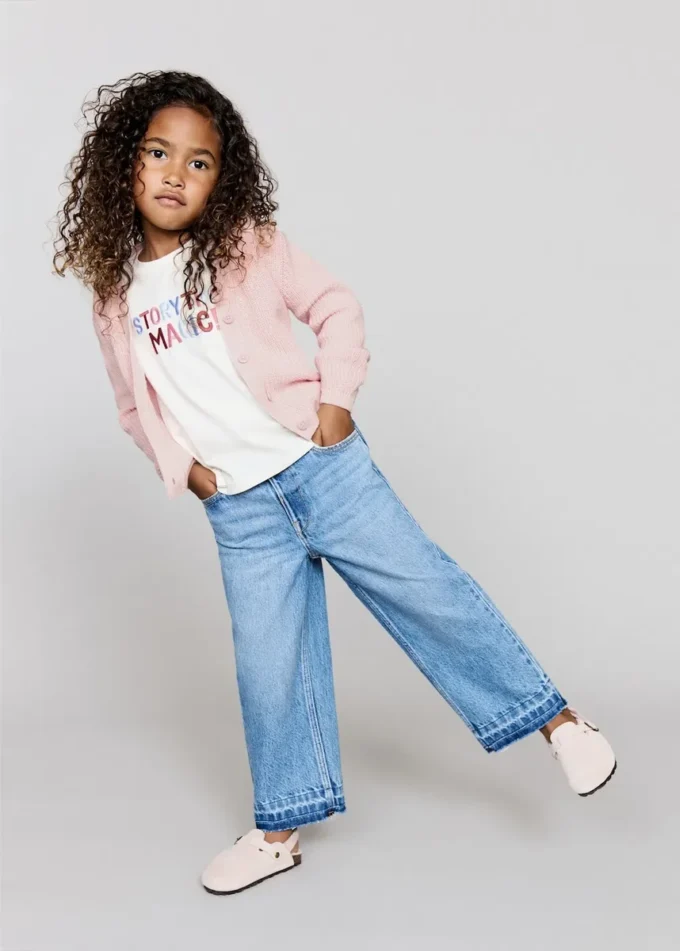 Cardigan in maglia con bottoni Cardigan in maglia con bottoni