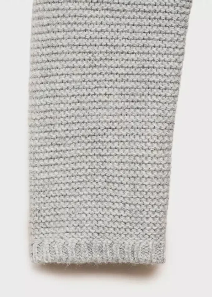 Cardigan in maglia con bottoni Cardigan in maglia con bottoni