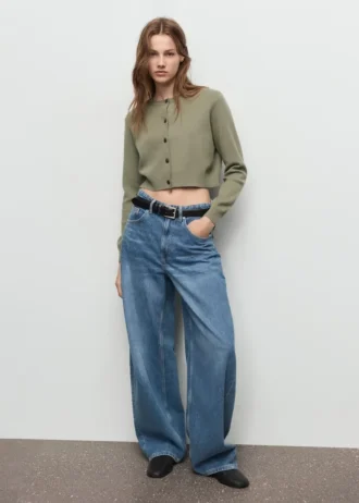 Cardigan in maglia con bottoni