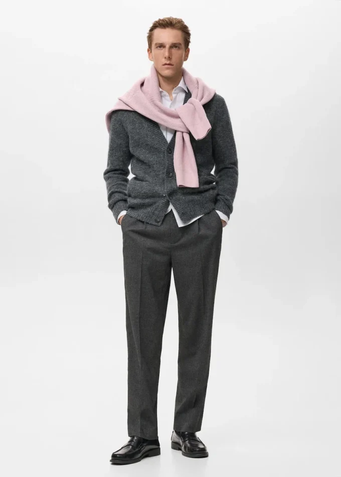 Cardigan in maglia con bottoni Cardigan in maglia con bottoni