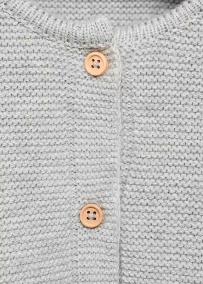 Cardigan in maglia con bottoni Cardigan in maglia con bottoni