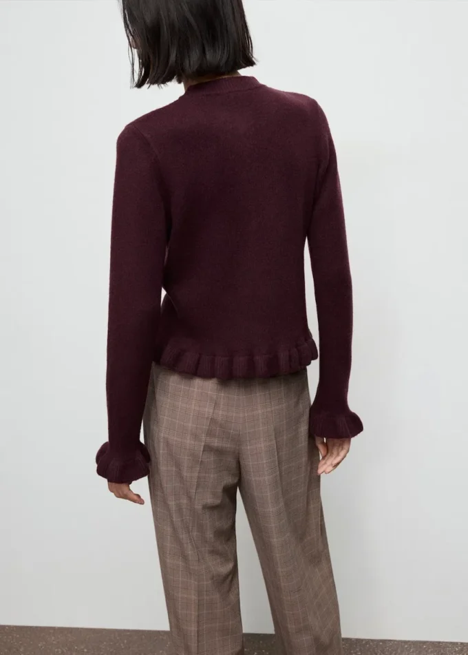 Cardigan in maglia con volant Cardigan in maglia con volant