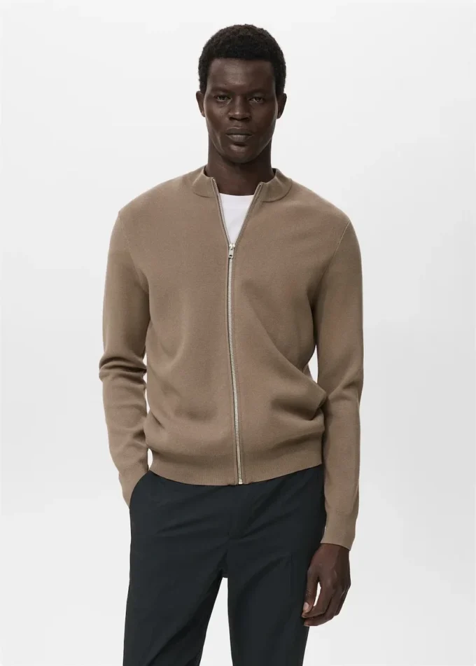 Cardigan in maglia con zip Cardigan in maglia con zip