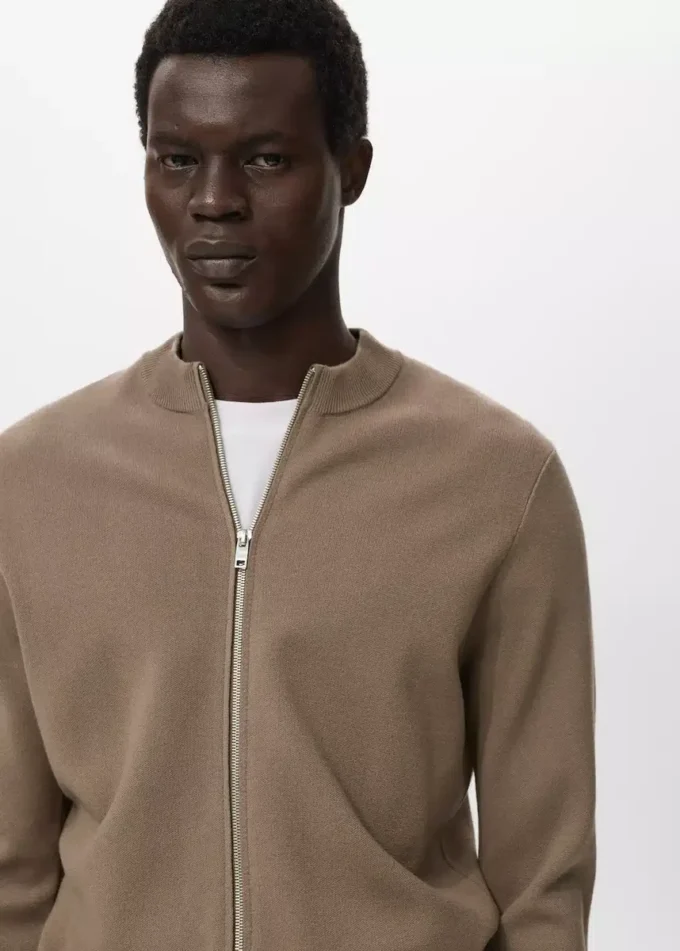 Cardigan in maglia con zip Cardigan in maglia con zip