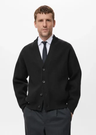 Cardigan in maglia dalla vestibilità morbida Cardigan in maglia dalla vestibilità morbida