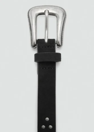 Cintura in pelle con borchie