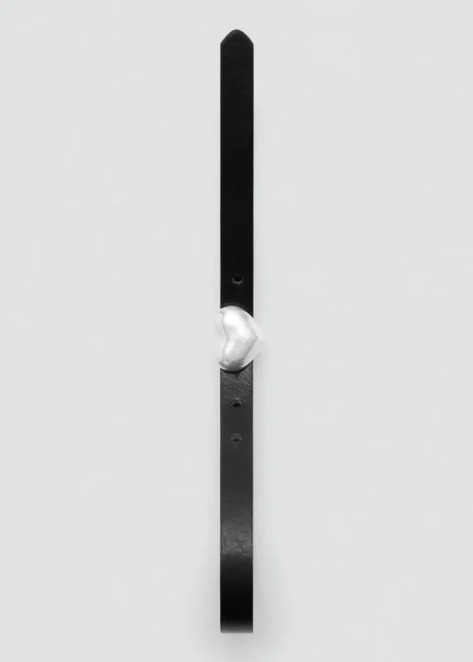 Cintura sottile con cuore MANGO USA Cintura sottile con cuore MANGO USA