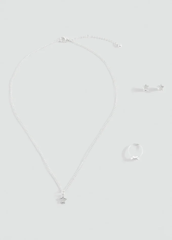 Confezione con girocollo, orecchini e anello