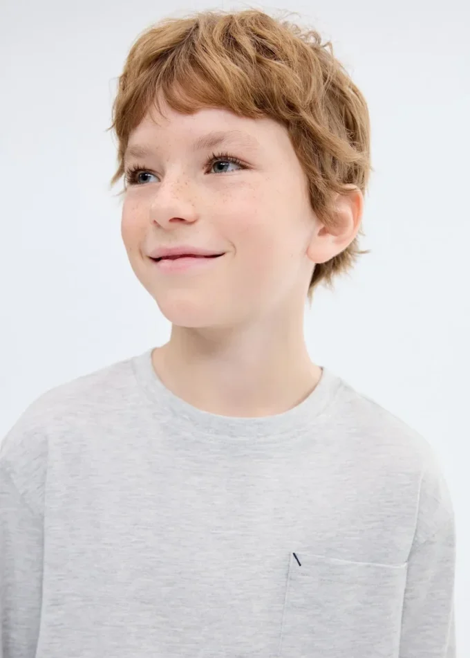 Confezione di pigiama a quadri Confezione di pigiama a quadri