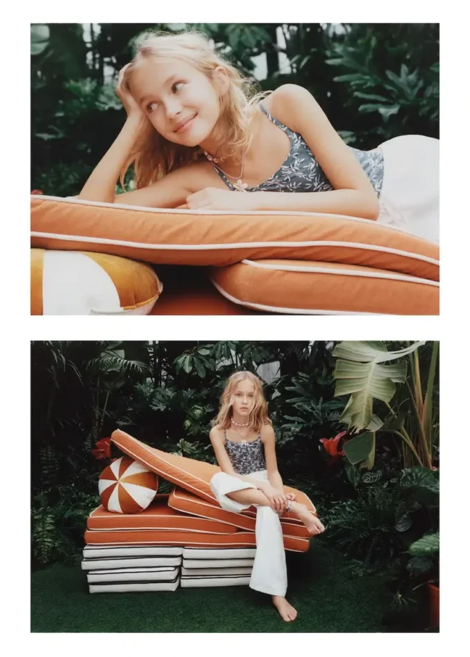 Costume da bagno con stampa foglie Costume da bagno con stampa foglie