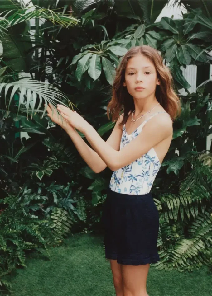 Costume da bagno con stampa tropicale Costume da bagno con stampa tropicale