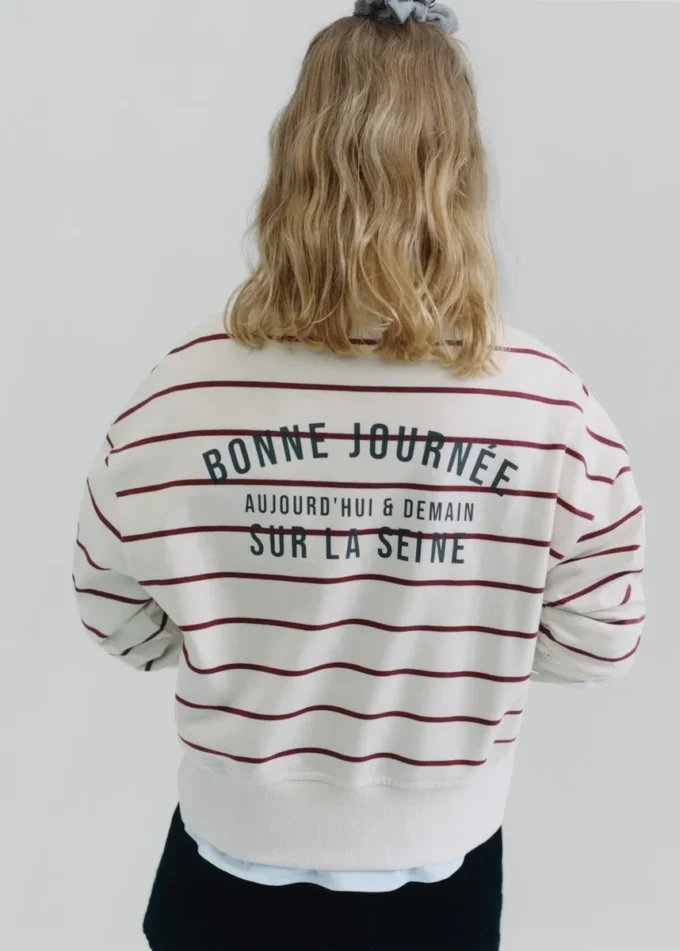 Felpa a righe con slogan stampato