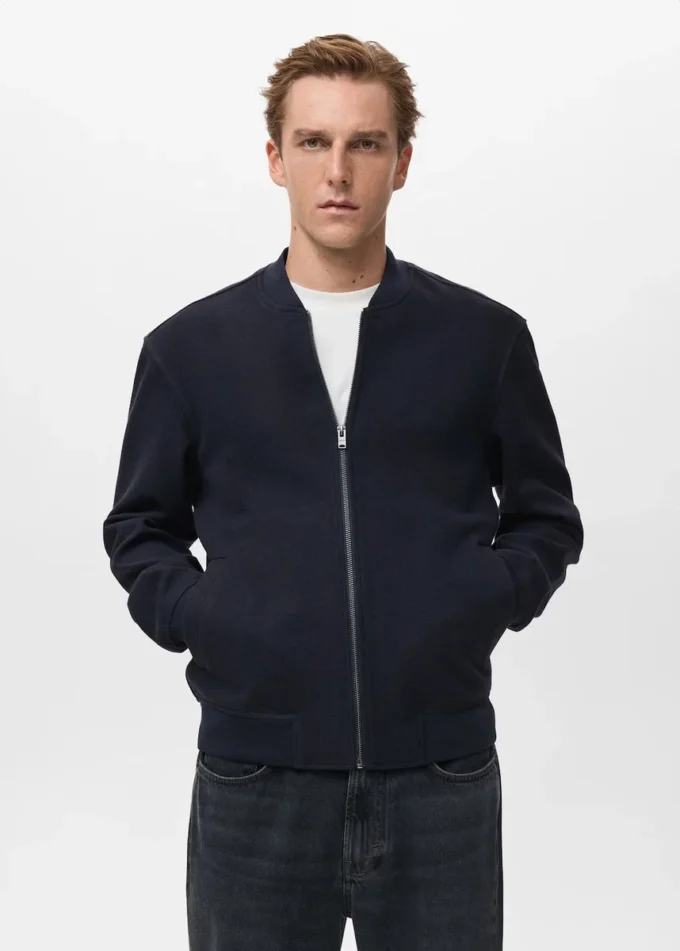 Felpa bomber con cappuccio e zip Felpa bomber con cappuccio e zip