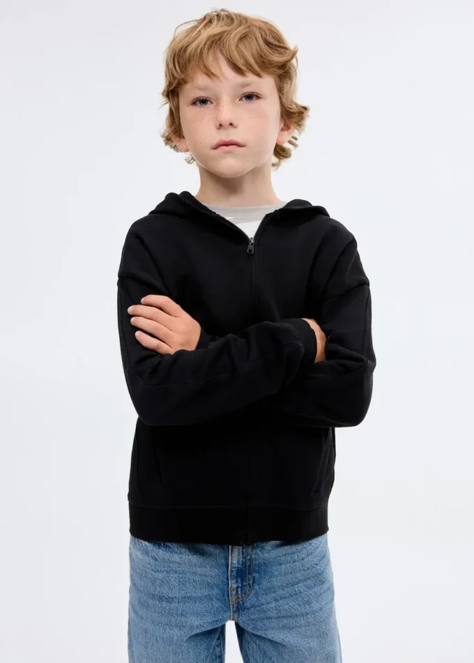 Felpa con cappuccio e zip Felpa con cappuccio e zip