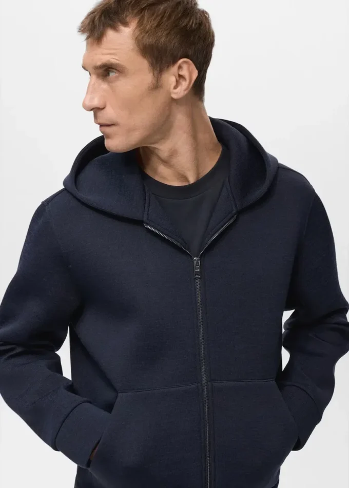 Felpa con cappuccio e zip Felpa con cappuccio e zip