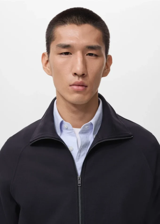 Felpa con cappuccio e zip, vestibilità regolare