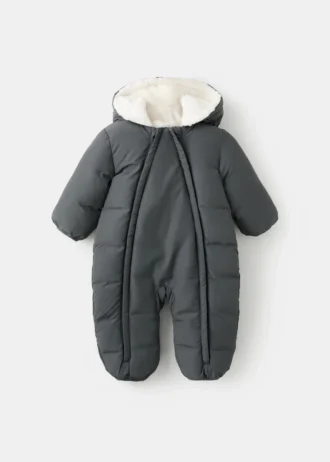 Felpa con cappuccio trapuntata con cappuccio in pelliccia