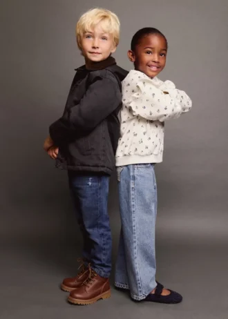 Felpa con dettaglio volant Felpa con dettaglio volant