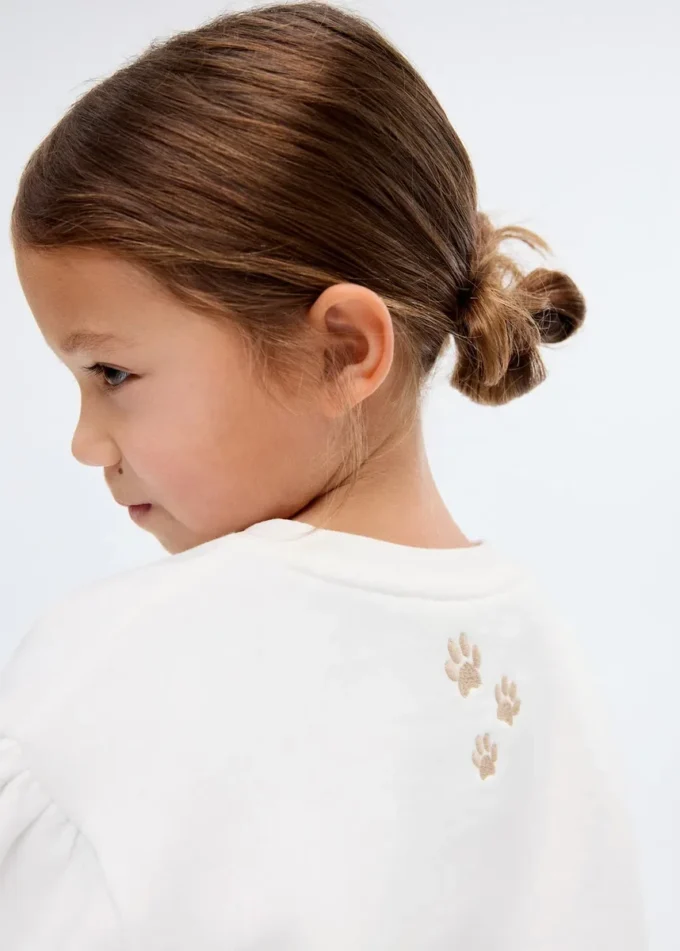 Felpa con ricamo leone Felpa con ricamo leone