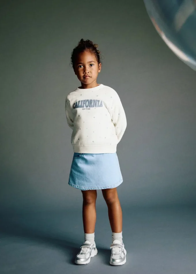 Felpa con stampa cuori Felpa con stampa cuori