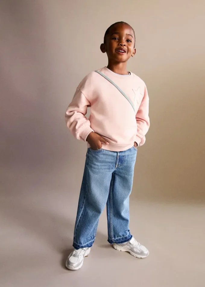 Felpa con stella ricamata Felpa con stella ricamata