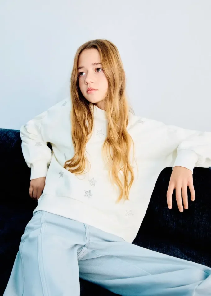 Felpa con stelle in strass