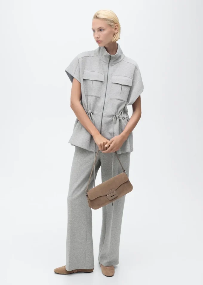 Giacca a maniche corte con cintura regolabile in vita Giacca a maniche corte con cintura regolabile in vita