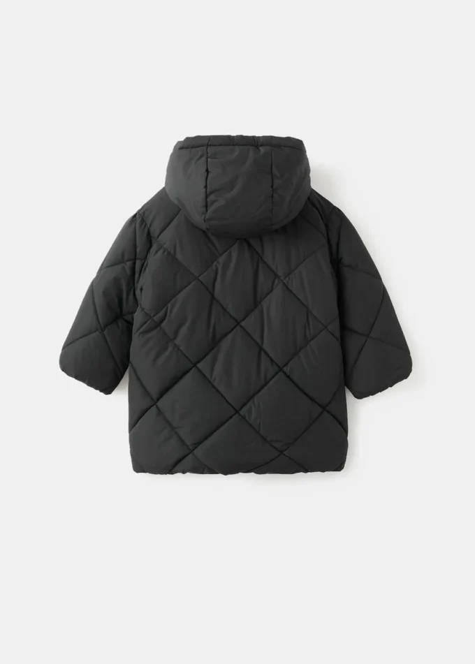 Giacca a vento lunga con fodera effetto pelliccia Giacca a vento lunga con fodera effetto pelliccia