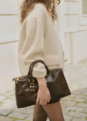 Giacca bouclé con collo alto