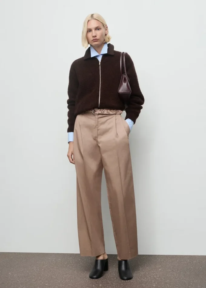 Giacca bouclé con collo in velluto a coste Giacca bouclé con collo in velluto a coste