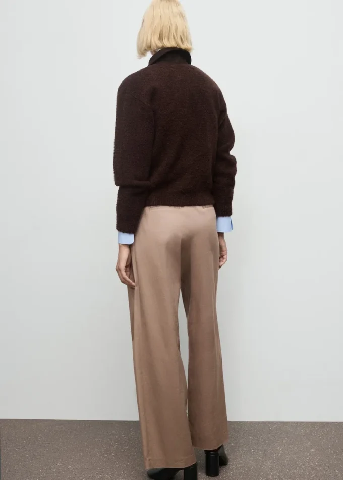 Giacca bouclé con collo in velluto a coste Giacca bouclé con collo in velluto a coste