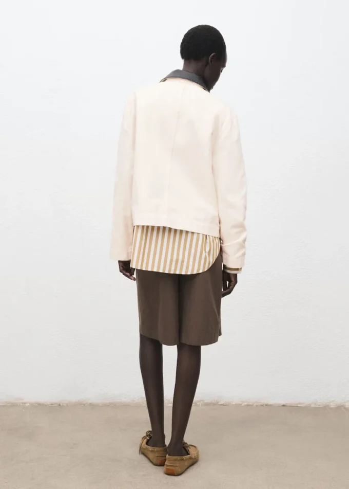 Giacca da lavoro in denim con collo a contrasto Giacca da lavoro in denim con collo a contrasto