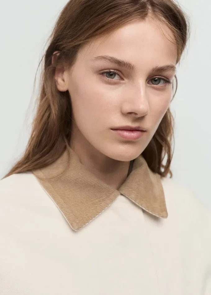 Giacca da lavoro in denim con collo in velluto a coste Giacca da lavoro in denim con collo in velluto a coste