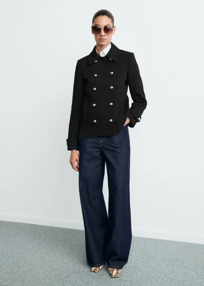 Giacca doppiopetto con revers Giacca doppiopetto con revers