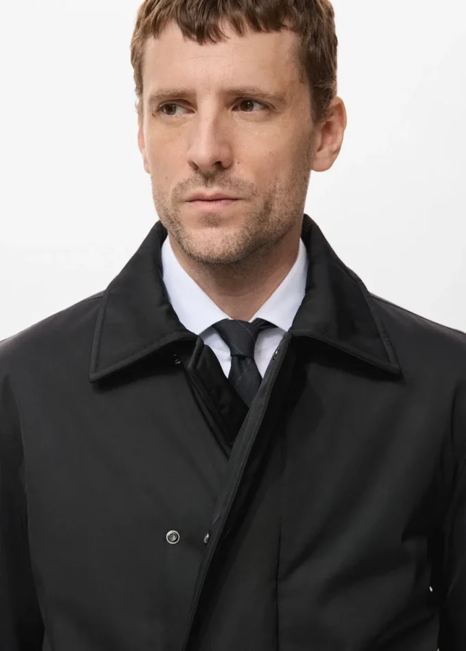 Giacca idrorepellente con tasche Giacca idrorepellente con tasche