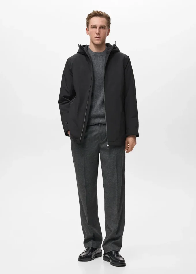 Giacca impermeabile con cappuccio Giacca impermeabile con cappuccio