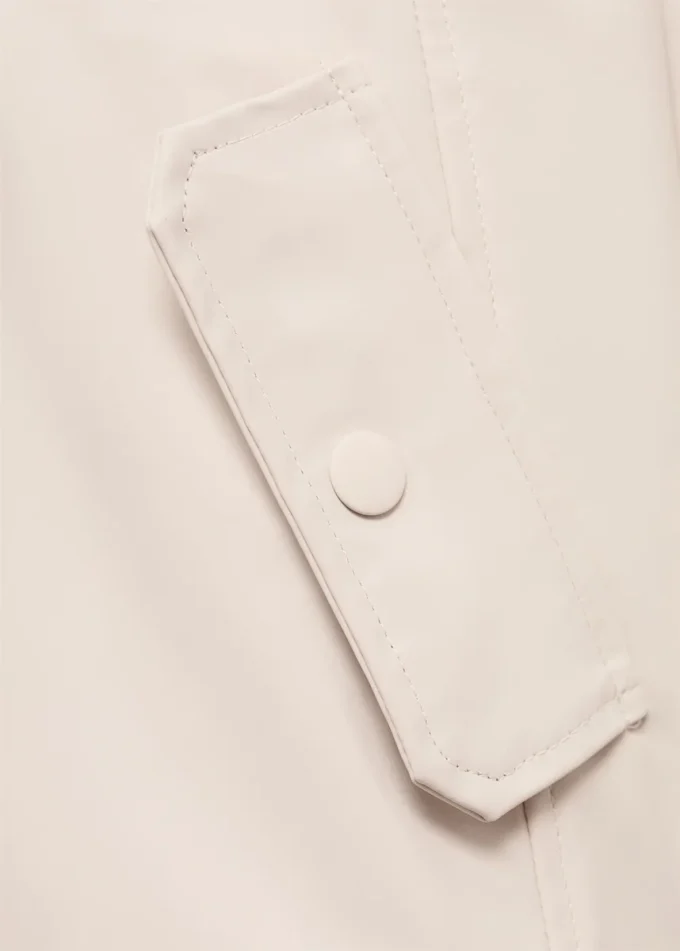 Giacca impermeabile con cappuccio Giacca impermeabile con cappuccio