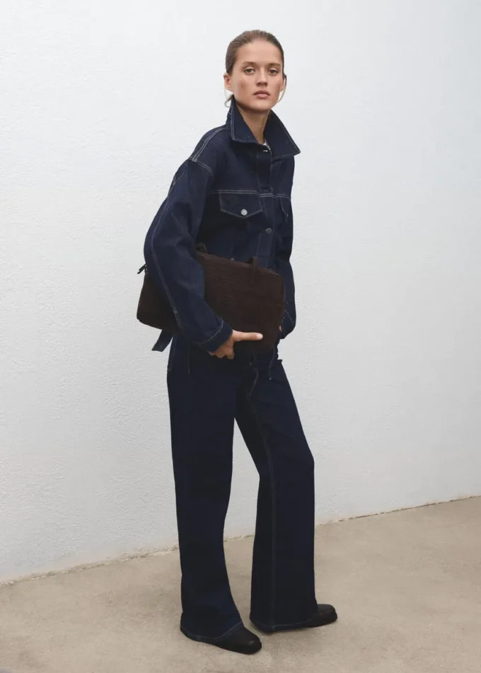 Giacca in denim aderente con tasche Giacca in denim aderente con tasche