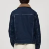 Giacca in denim con fodera in shearling Giacca in denim con fodera in shearling
