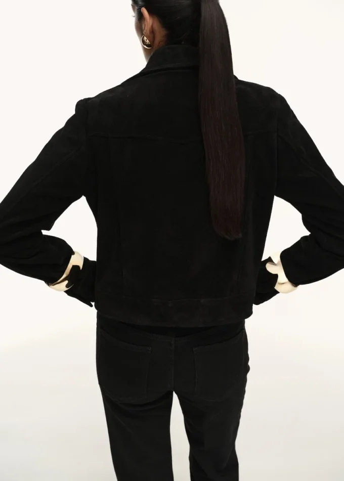 Giacca in pelle scamosciata con bottoni Giacca in pelle scamosciata con bottoni