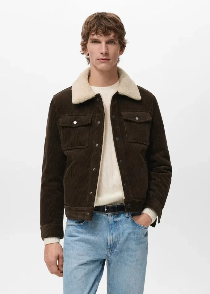 Giacca in velluto a coste con fodera effetto shearling Giacca in velluto a coste con fodera effetto shearling