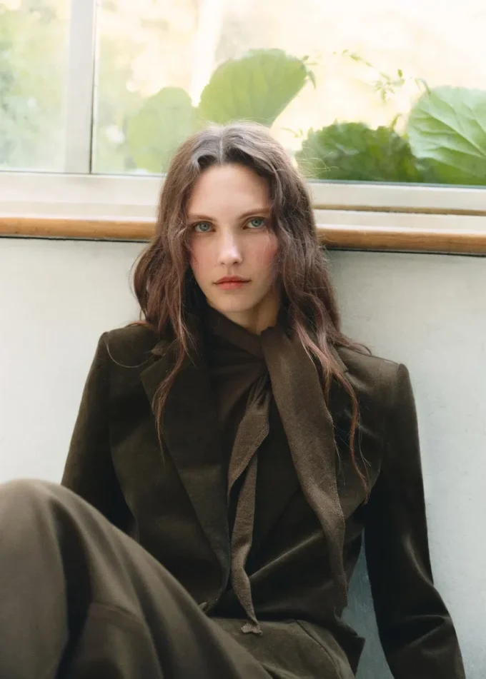 Giacca in velluto a coste con tasche Giacca in velluto a coste con tasche