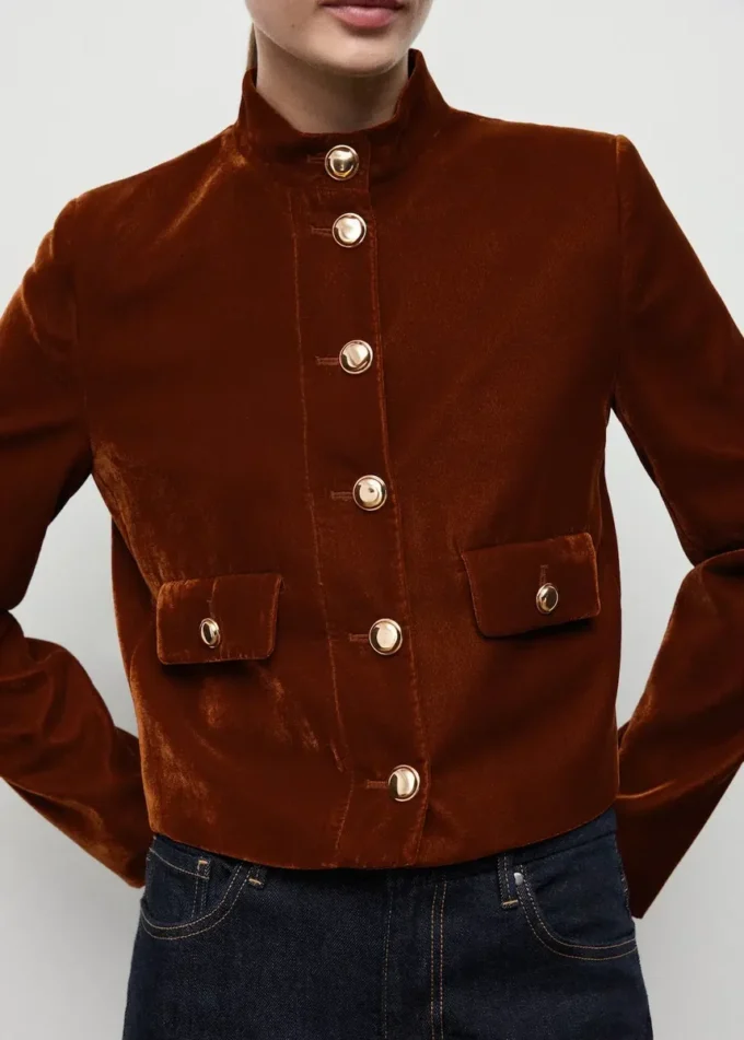 Giacca in velluto con bottoni Giacca in velluto con bottoni