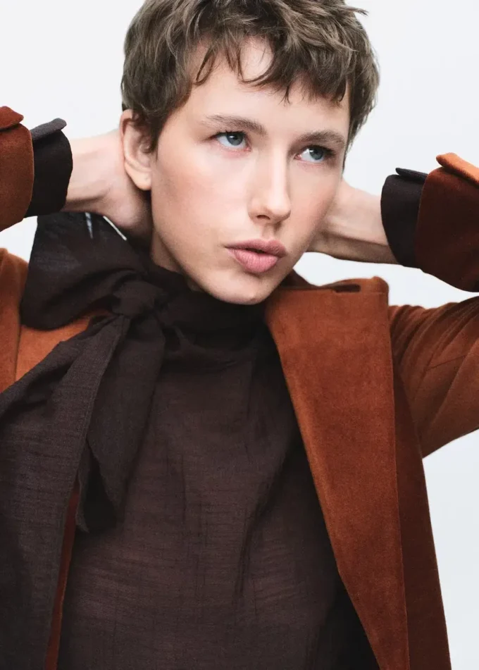 Giacca in velluto con tasche Giacca in velluto con tasche