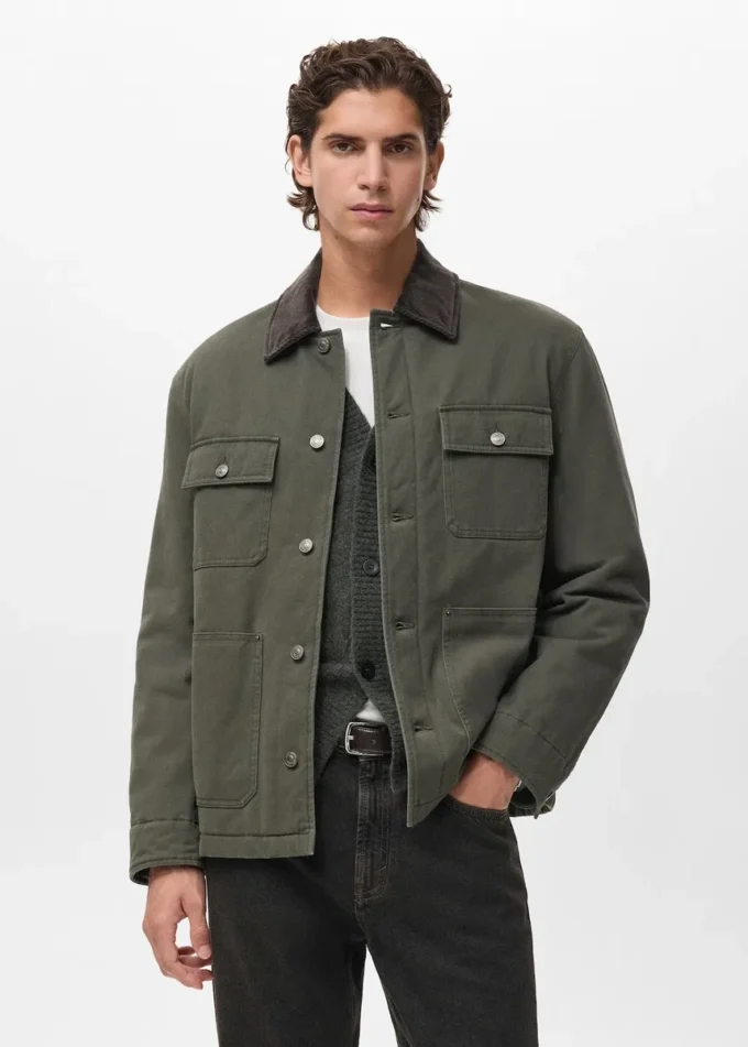 Giacca trapuntata con collo in velluto a coste Giacca trapuntata con collo in velluto a coste