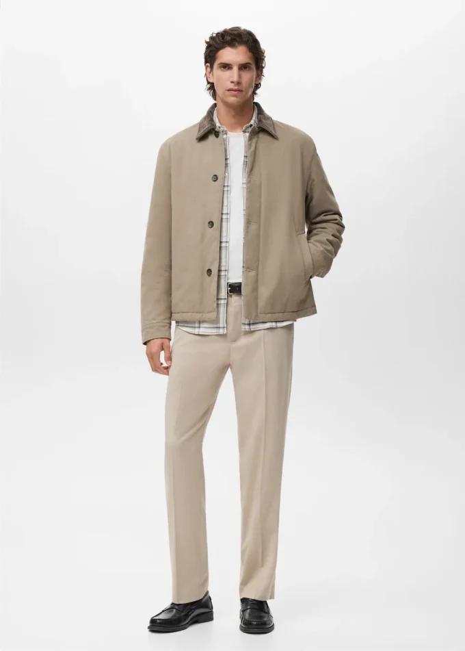 Giacca trapuntata con collo in velluto a coste Giacca trapuntata con collo in velluto a coste