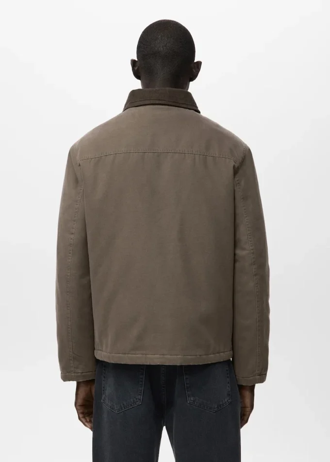 Giacca trapuntata con collo in velluto a coste Giacca trapuntata con collo in velluto a coste