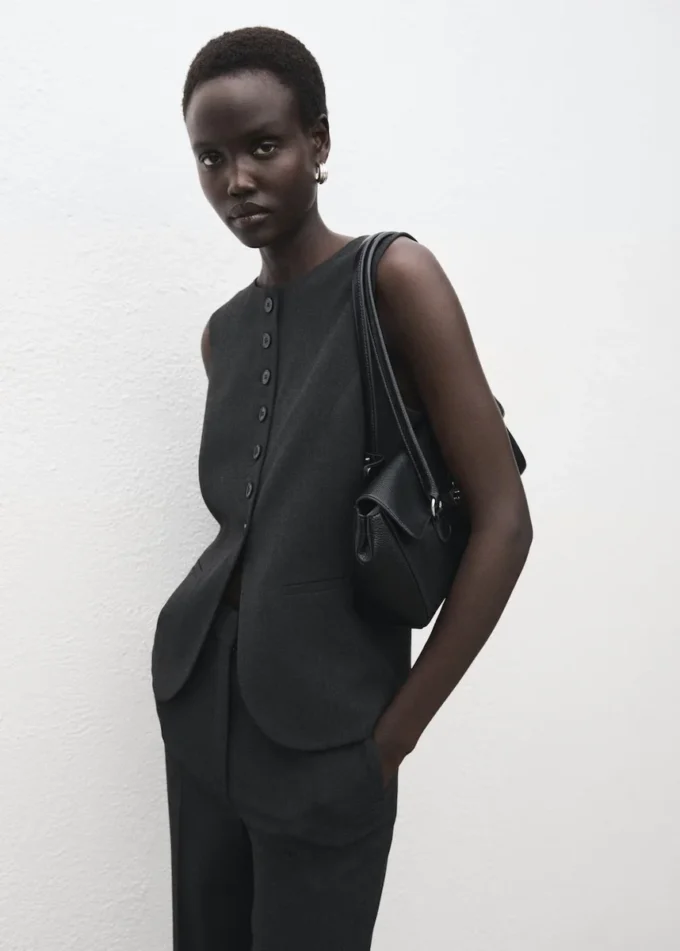 Gilet con collo rotondo Gilet con collo rotondo