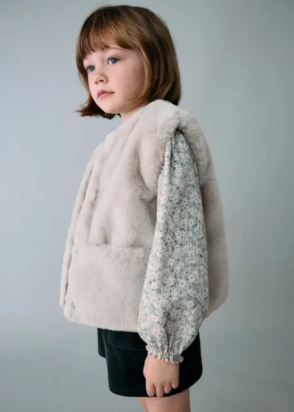 Gilet mantella effetto pelliccia