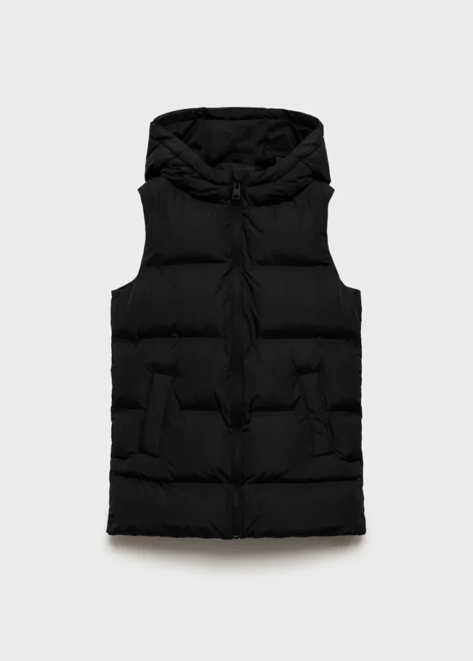 Gilet trapuntato con cappuccio Gilet trapuntato con cappuccio